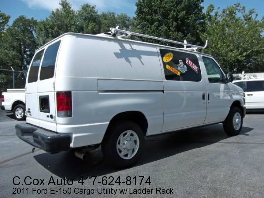 Ford Econoline 2011 photo 3