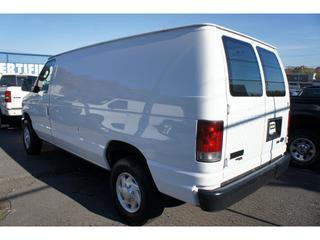 Ford Econoline 2011 photo 4