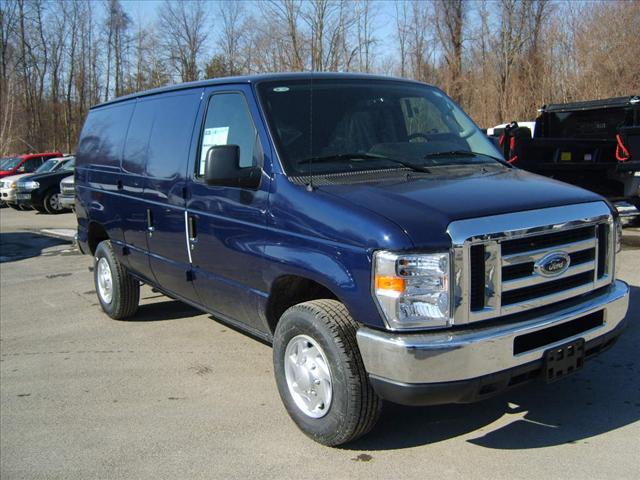 Ford Econoline 2011 photo 4