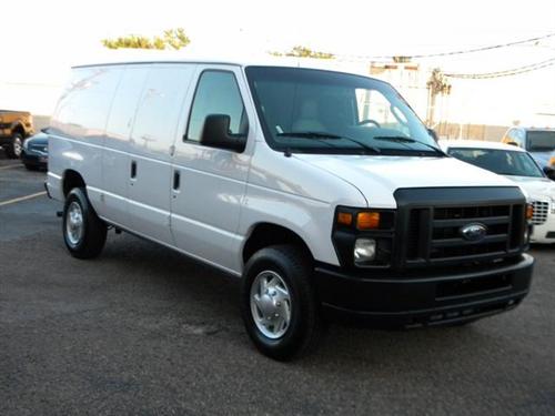 Ford Econoline 2011 photo 4