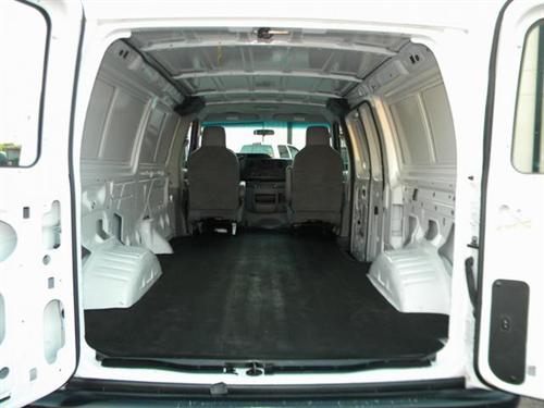 Ford Econoline 2011 photo 5