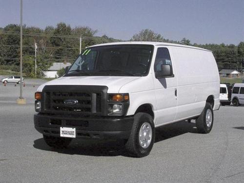 Ford Econoline 2011 photo 1