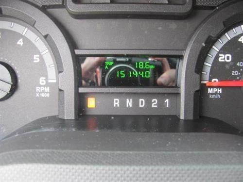 Ford Econoline 2011 photo 2