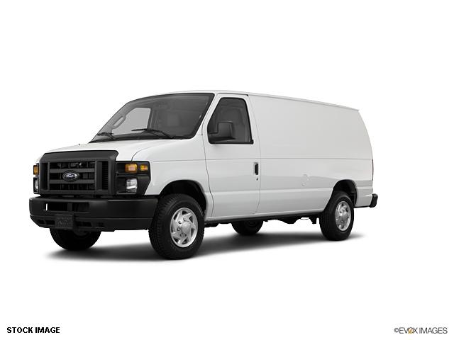 Ford Econoline 2011 photo 2