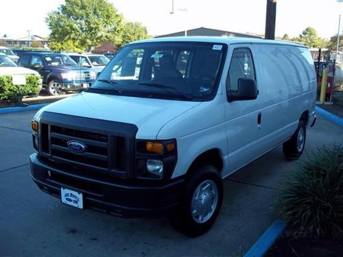 Ford Econoline 2011 photo 5