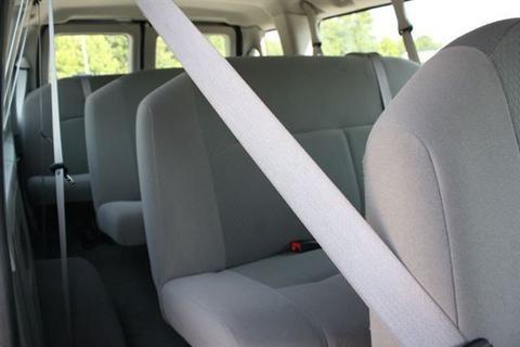 Ford Econoline 2011 photo 3