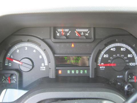 Ford Econoline 2011 photo 1