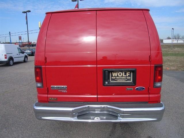 Ford Econoline 2011 photo 5