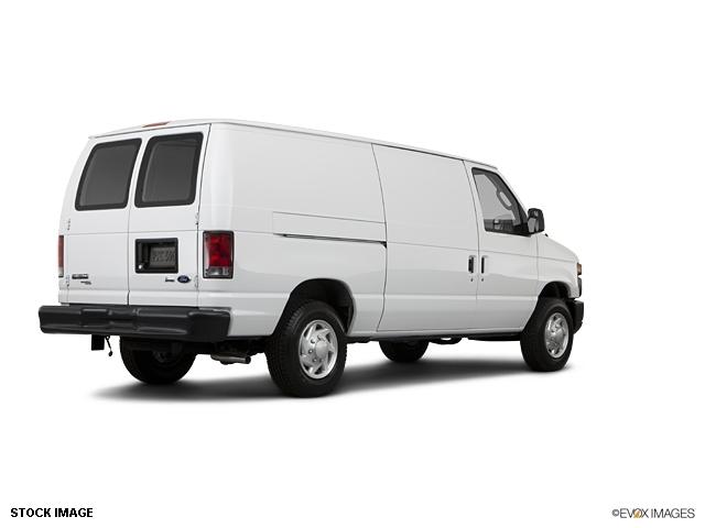Ford Econoline 2011 photo 4