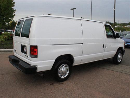 Ford Econoline 2011 photo 5