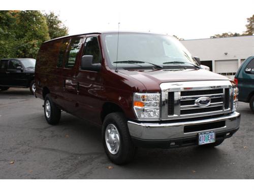 Ford Econoline 2011 photo 1