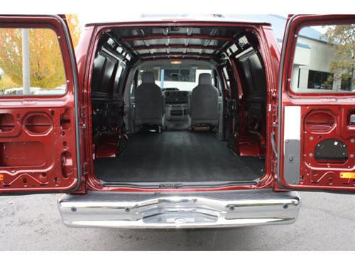 Ford Econoline 2011 photo 4