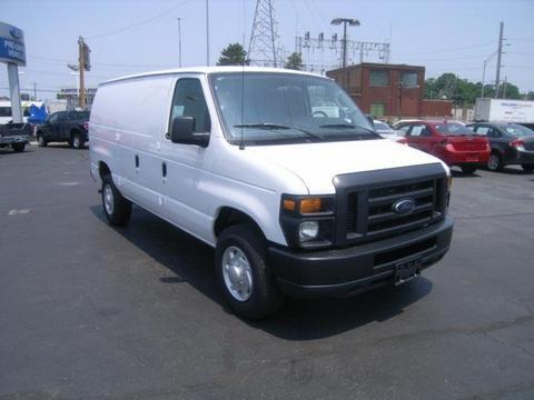 Ford Econoline 2011 photo 1