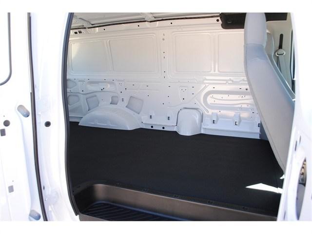 Ford Econoline 2011 photo 5