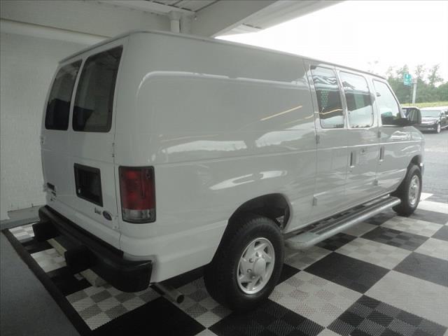 Ford Econoline Unknown Passenger Van