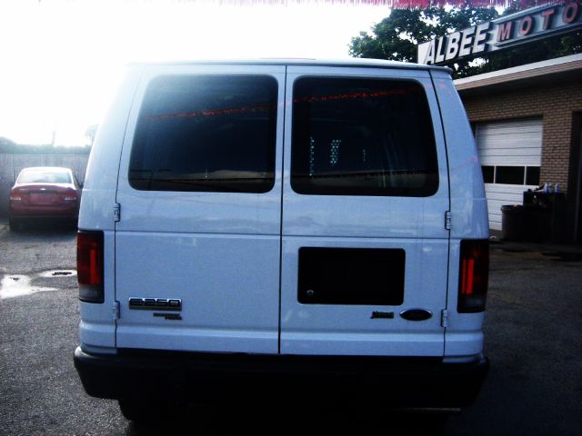 Ford Econoline Awd-turbo Passenger Van