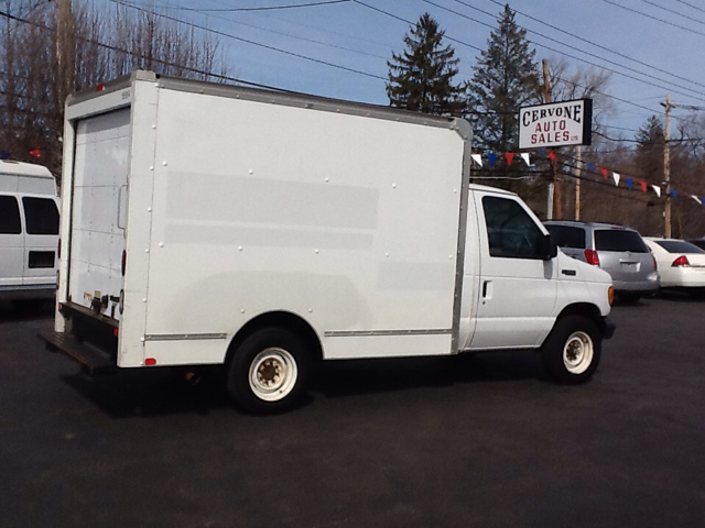 Ford Econoline High Box 2005 photo 1