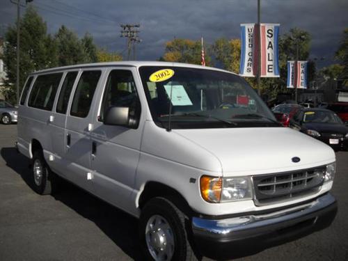 Ford Econoline Wagon 2002 photo 3