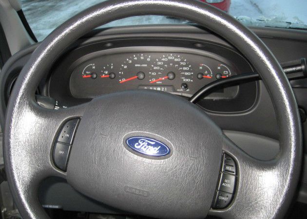 Ford Econoline Wagon 2006 photo 3