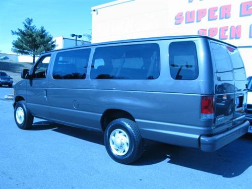 Ford Econoline Wagon GT Deluxe Bullitt Other