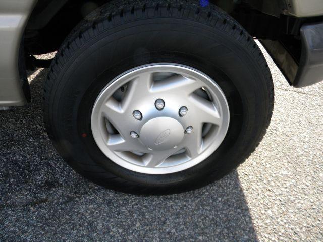 Ford Econoline Wagon 2007 photo 1