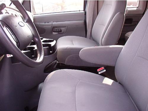 Ford Econoline Wagon 2007 photo 1