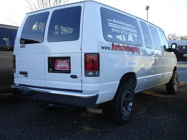 Ford Econoline Wagon 2007 photo 3