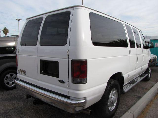 Ford Econoline Wagon XLT Sport 4.6L 2WD Unspecified