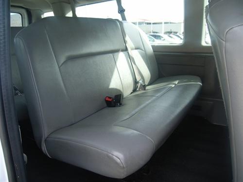 Ford Econoline Wagon 2008 photo 5