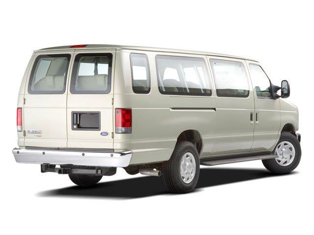 Ford Econoline Wagon 2008 photo 1