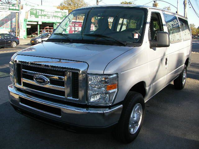 Ford Econoline Wagon Z71, 4X4, LS, XCAB Passenger Van