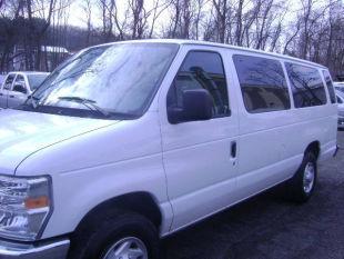 Ford Econoline Wagon 2008 photo 4