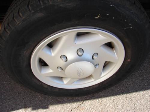 Ford Econoline Wagon 2008 photo 4