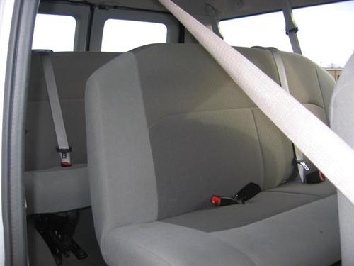 Ford Econoline Wagon 2008 photo 5