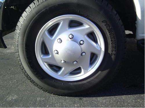 Ford Econoline Wagon 2008 photo 3