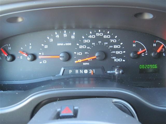 Ford Econoline Wagon 2008 photo 5