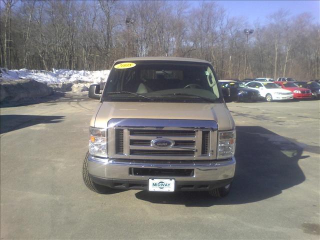 Ford Econoline Wagon 2008 photo 1
