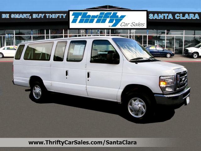 Ford Econoline Wagon Base Passenger Van