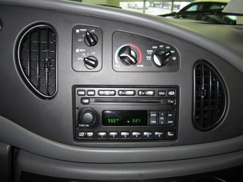 Ford Econoline Wagon GT Deluxe Bullitt Other