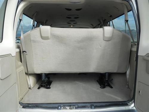 Ford Econoline Wagon 2008 photo 5