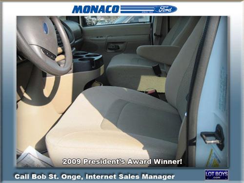 Ford Econoline Wagon GT Deluxe Bullitt Other