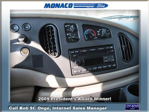 Ford Econoline Wagon 2008 photo 1