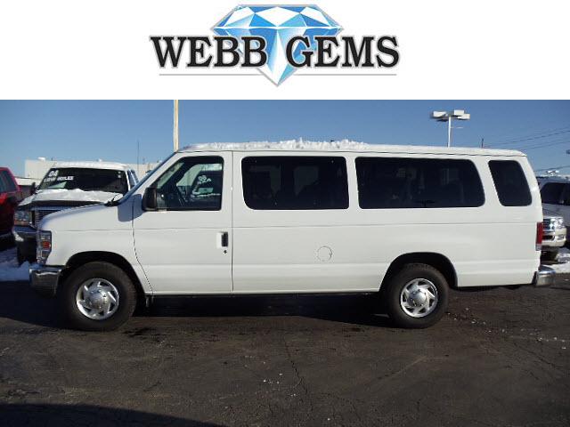 Ford Econoline Wagon Unknown Passenger Van