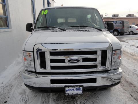 Ford Econoline Wagon 2010 photo 4