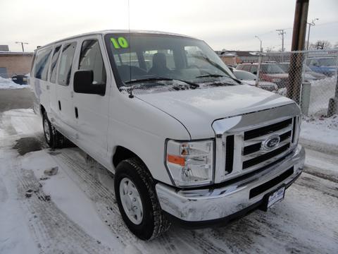 Ford Econoline Wagon 2010 photo 5