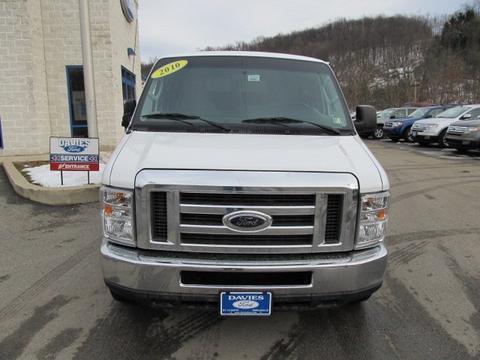 Ford Econoline Wagon 2010 photo 5