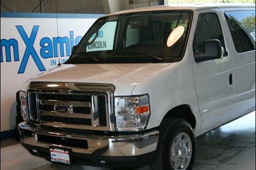 Ford Econoline Wagon GT Deluxe Bullitt Other