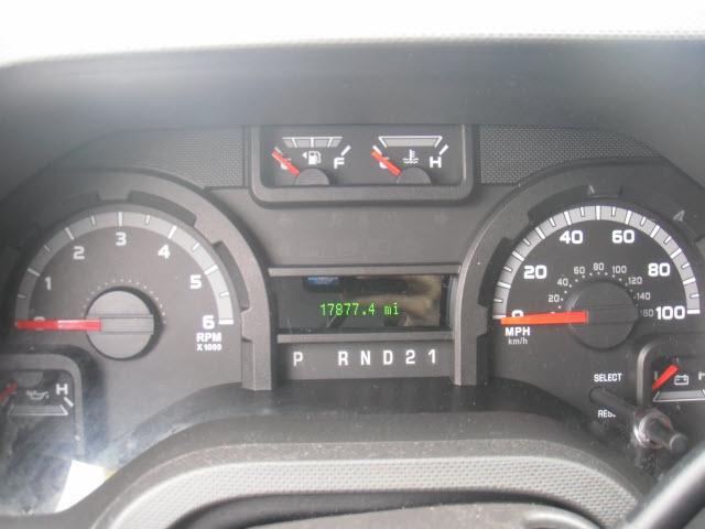 Ford Econoline Wagon 2010 photo 5