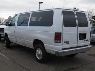 Ford Econoline Wagon 2011 photo 1