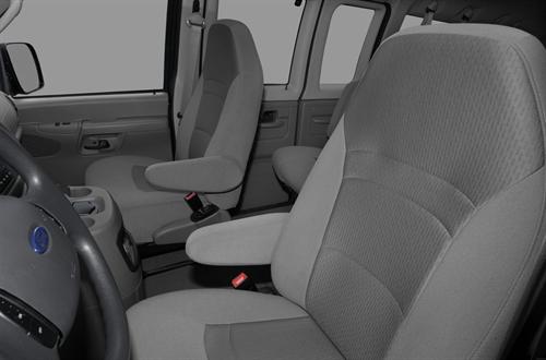 Ford Econoline Wagon 2011 photo 1